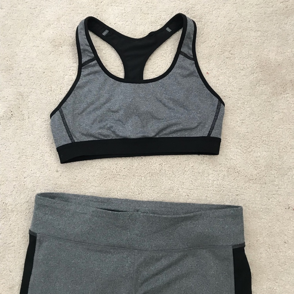 Workout Set - Picture 2 of 6